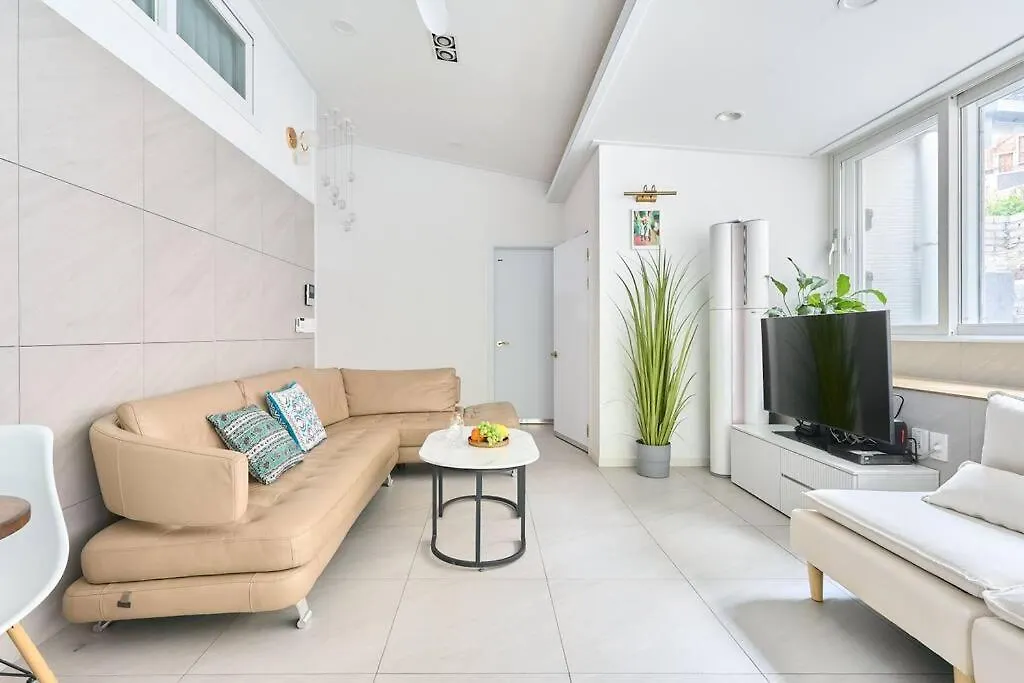 Seochon Secret Cave House Villa Seoul